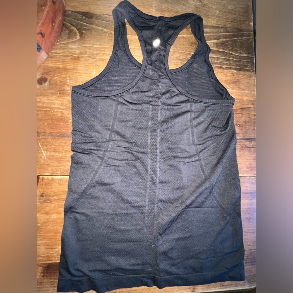 Lululemon tank top - Picture 2 of 2